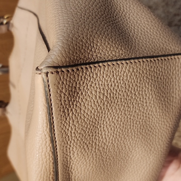 EUC Tory Burch McGraw Large Leather Carryall Tote - Picture 9 of 17